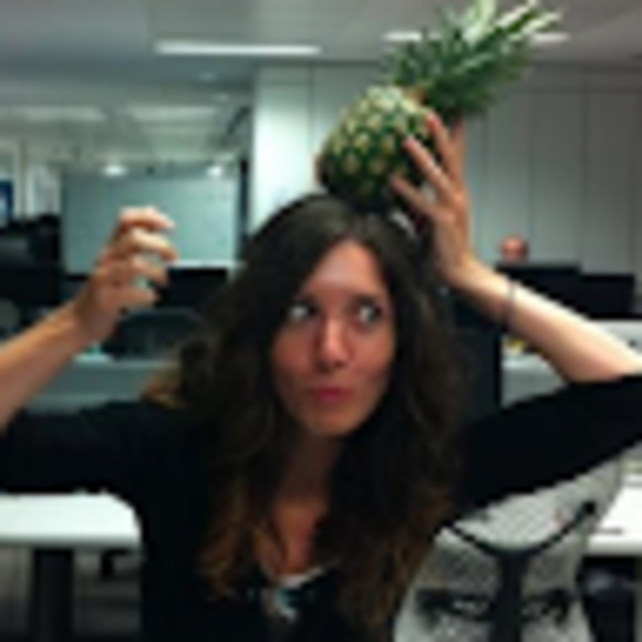 Meet your Posher, Cristina - Picture 1 of 1